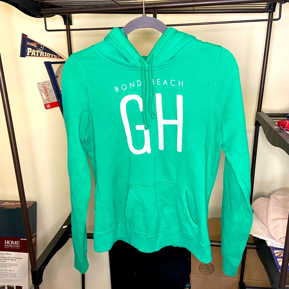 Bond Beach Sweater